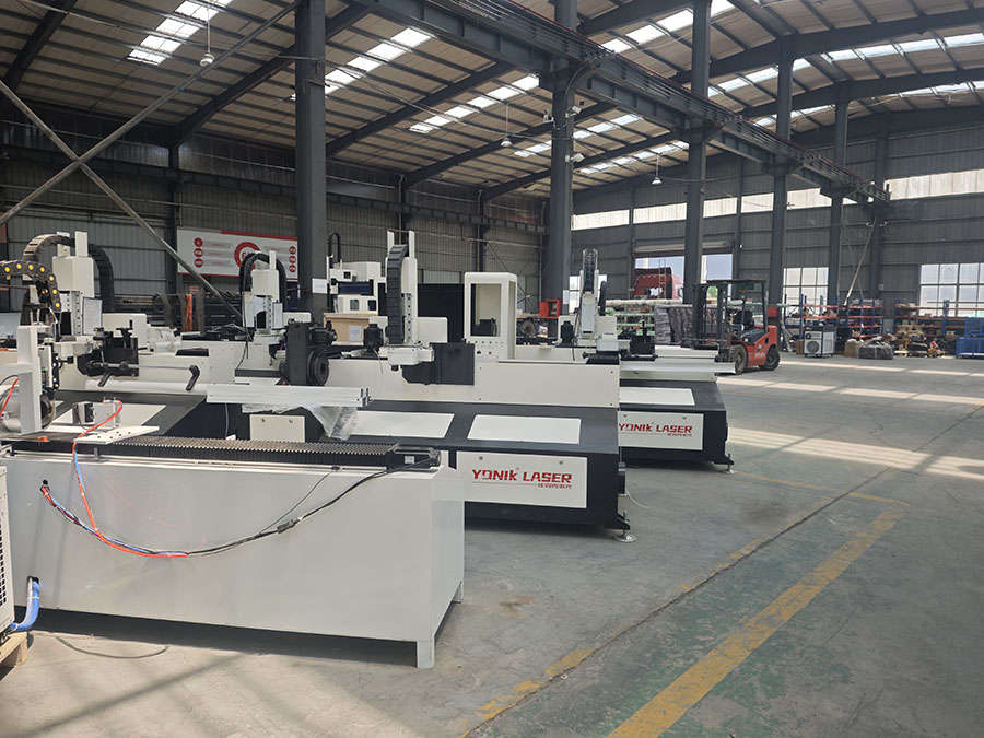 Cutting Dilemma: Solutions for Multi-Layer Material Cutting in the Laser Cutting Machine Industry